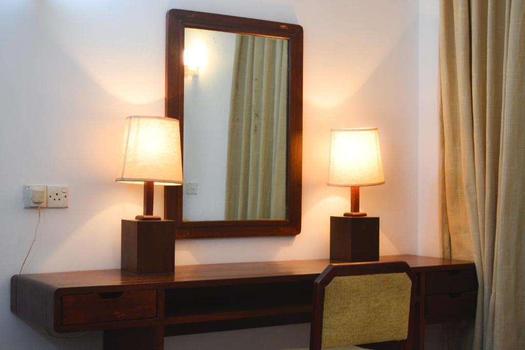 Ykd Tourist Rest Hikkaduwa Hotel Room photo